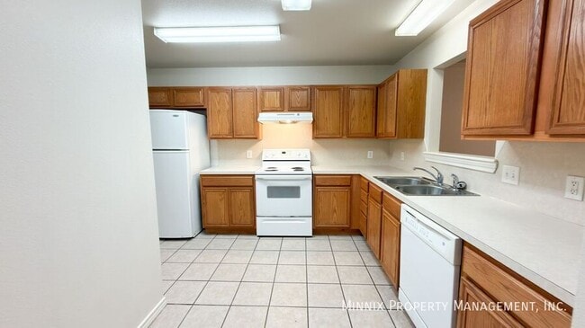 Photo - 5402 Kemper St