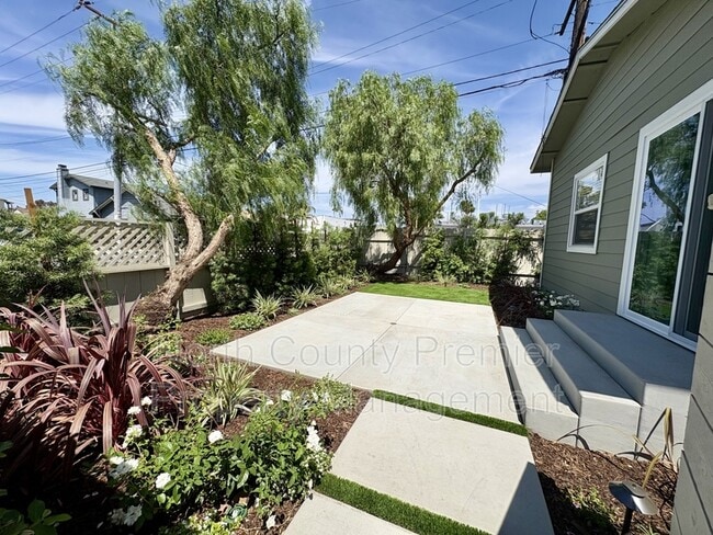 Photo - 4675 32nd St