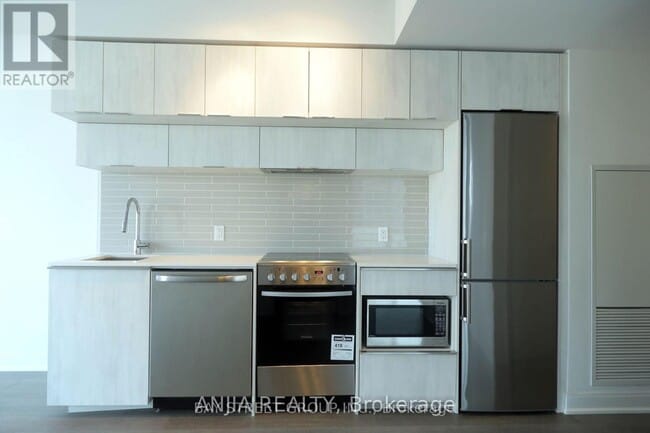 Photo - 181 Dundas St E Unit 2711-1BR