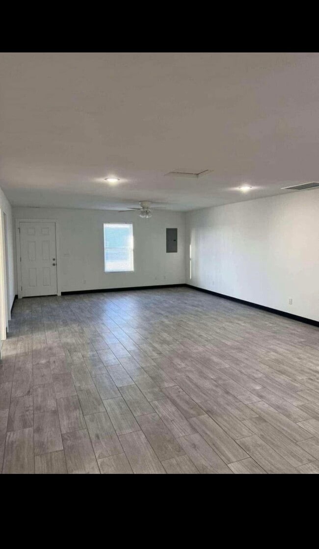 Photo - 1106 Chica Ln Unit 2