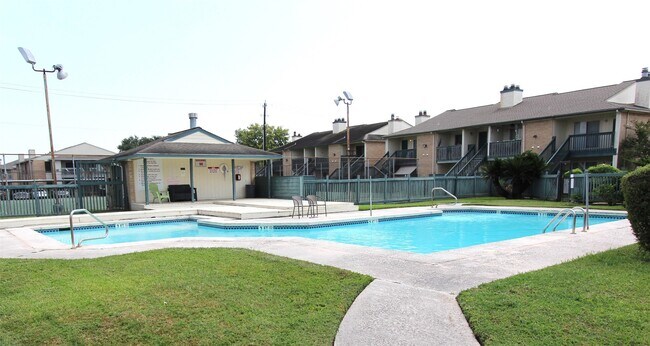 Photo - 250 El Dorado Blvd Unit True