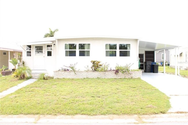 Photo - 204 50th Ave Dr W