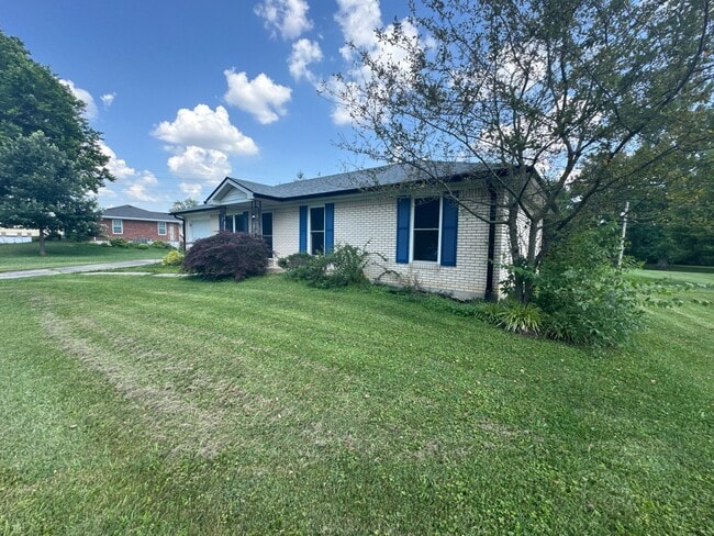 Photo - 1704 Twinbrook Dr
