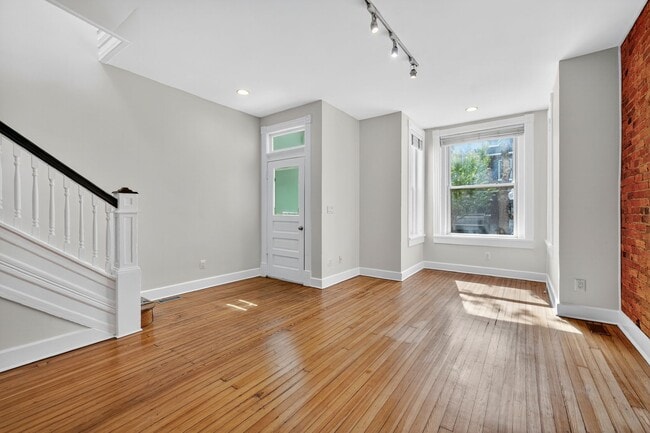 Photo - 1427 Monroe St NW