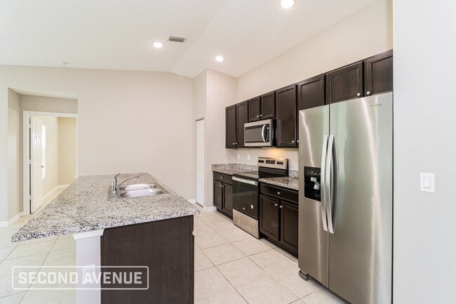 Photo - 3230 Bowline Ave