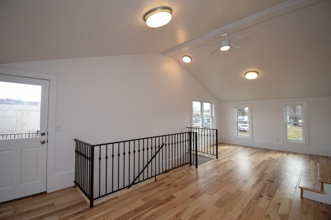 Photo - 536 N 600 W Unit B