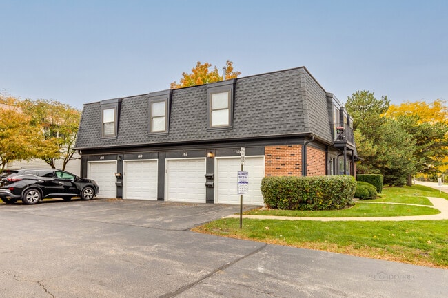 Photo - 162 Inverrary Ln Townhome