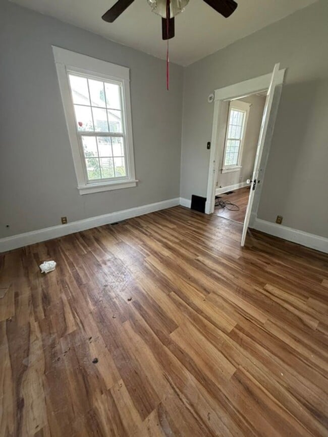 Photo - 2 Bedroom / 1 bathroom House in Peoria, IL
