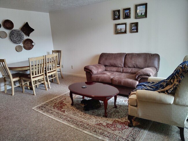 Photo - 1B/1B Pet Friendly Apartment South of BYU Unit 204