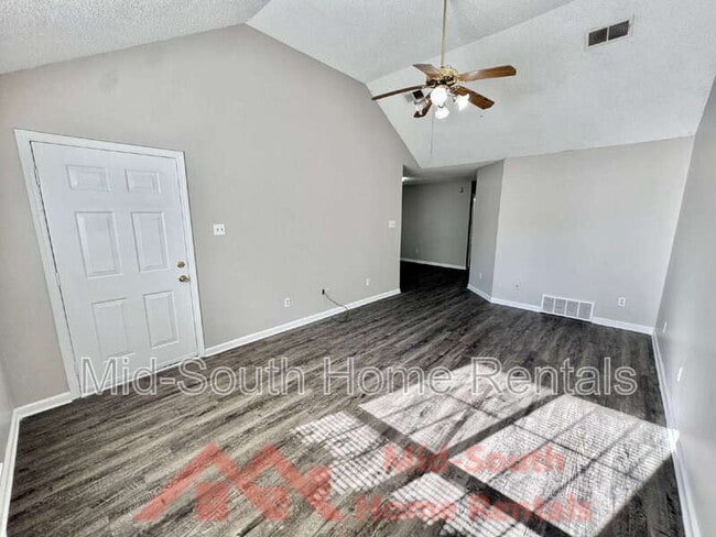 Photo - 5528 Ginners Dr