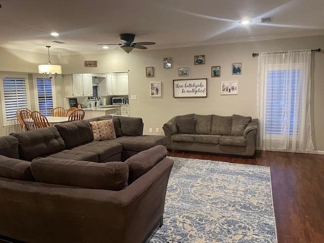 Building Photo - 6350 Ryan Cir