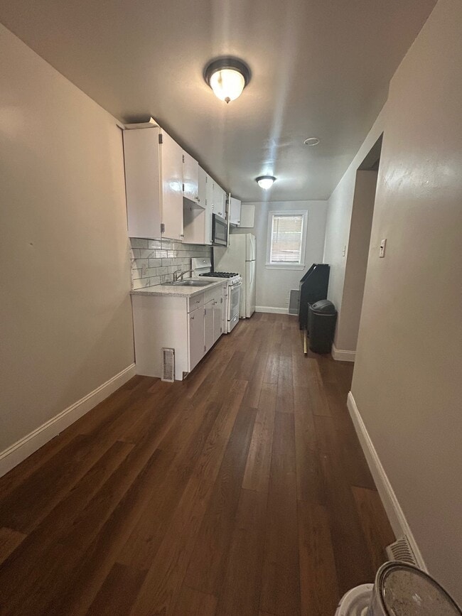 Photo - 1045 Fehrs Ct
