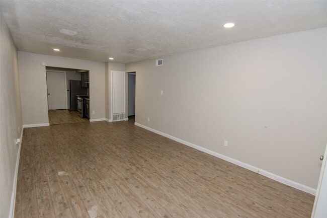 Photo - 1617 Northwood St Unit 1617