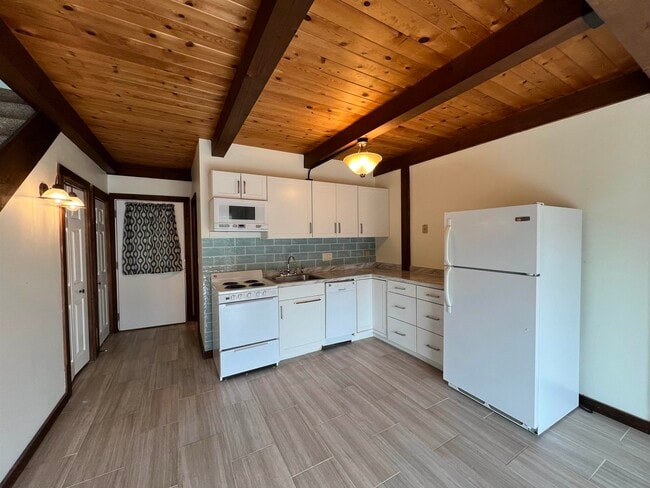 Photo - 576 Francestown Rd Unit 13