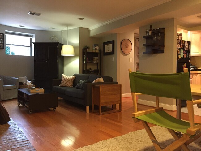 Photo - 1421 T St NW Unit 1