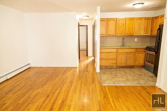 Photo - 168 PLACE Unit 1