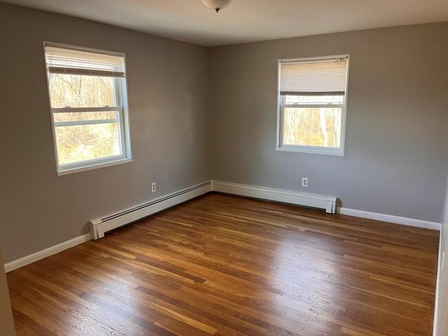 Photo - 49 Miller St