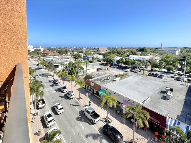 Photo - 511 Lucerne Ave Unit 616