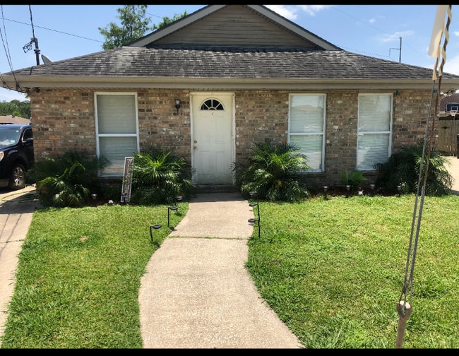 Building Photo - 3223 Jupiter Dr