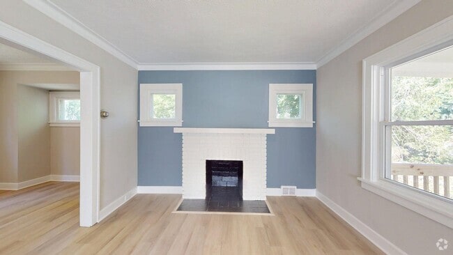 Building Photo - South Euclid Beauty - 3 bedroom Single Fam... Rental