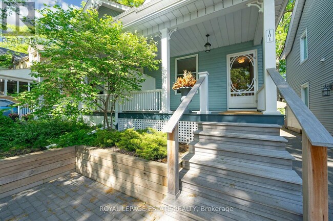 Photo - 101 Silver Birch Ave