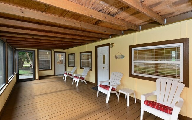 Photo - 8260 Ibis St