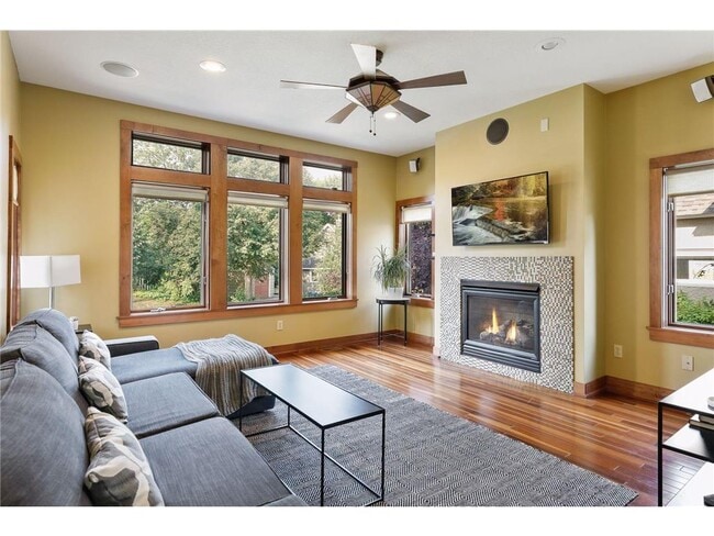 Photo - 2313 Cole Ave SE