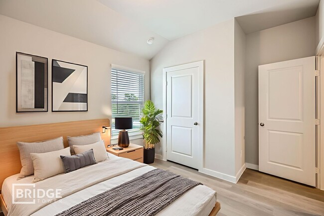 Photo - GALLITAN PLAN