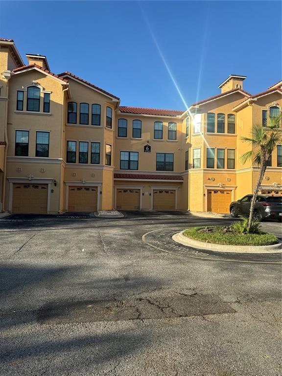 Photo - 2724 Via Murano Unit 623