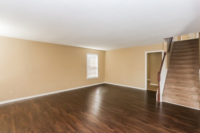 Photo - 3118 Bamburgh Ct