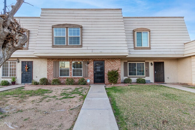 Photo - 1029 E Bendix Dr
