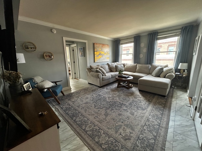 Building Photo - 719 S Saint Asaph St Unit 302 Rental