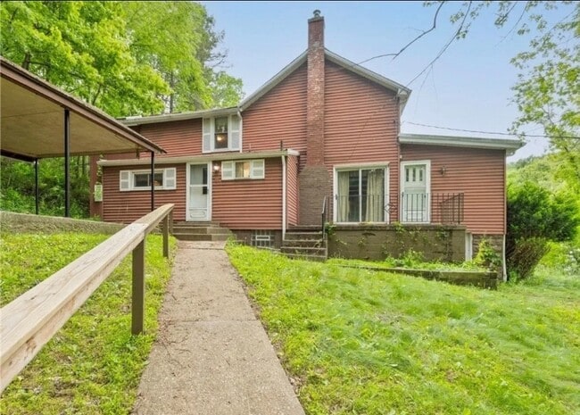 Photo - 2555 Cole Rd House