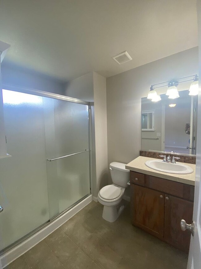 Photo - LARGE SINGLE FAMILY HOME ON CORNWALL (RPM#220)