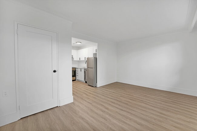 Photo - 15 Gamble Ave