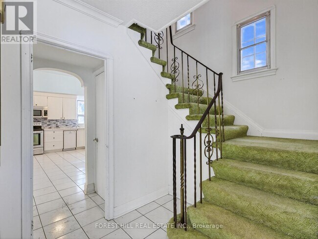 Photo - 3 Westover Hill Rd