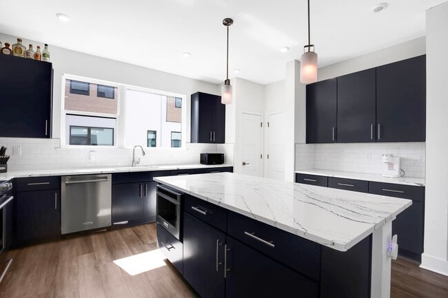 Photo - 2506 W Cleveland St