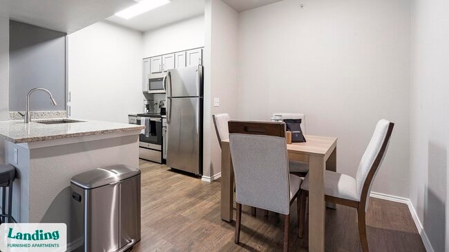 Photo - 11139 Culebra Rd Unidad 5209