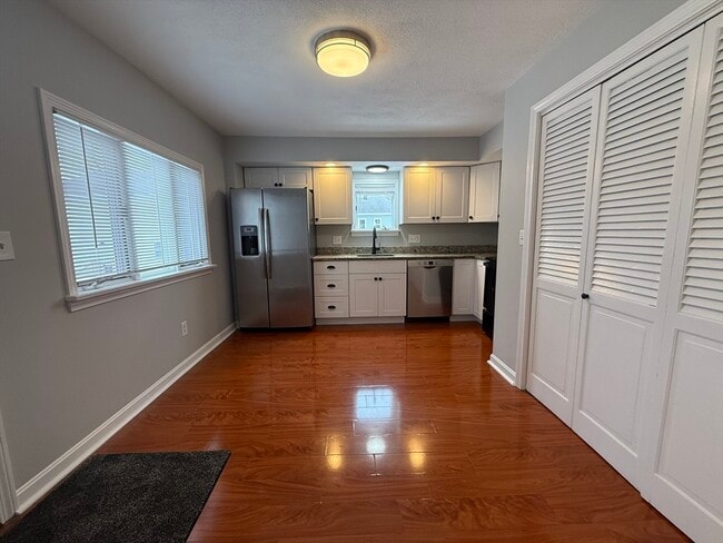 Photo - 83 Taylor St Unit 2