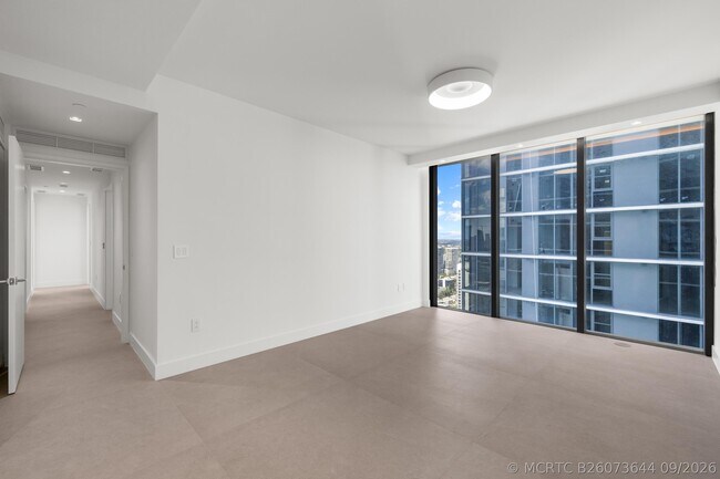 Photo - 700 NE 24th St Unit 4601