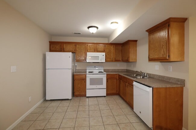 Photo - 403 John Sutherland Dr