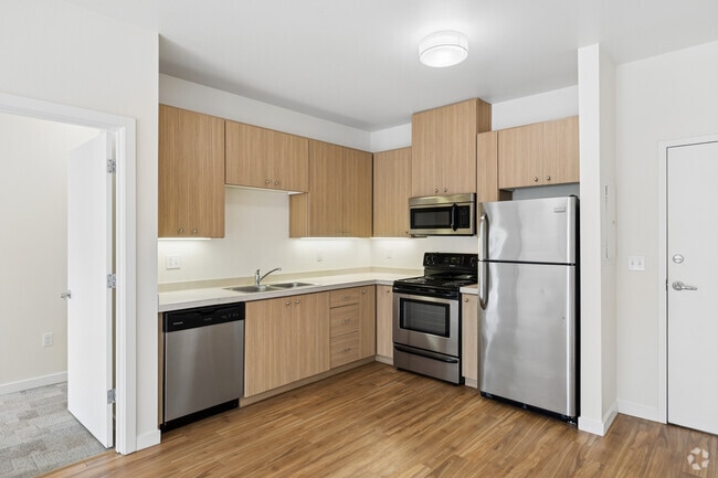Silver Falls 2BR, 2BA - 867SF - Kitchen