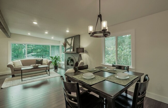 Photo - 535 Mt Jupiter Dr SW