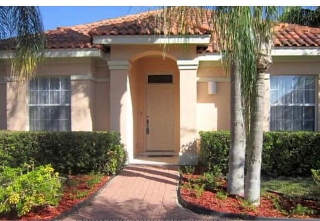 Photo - 133 E Yucca Ave