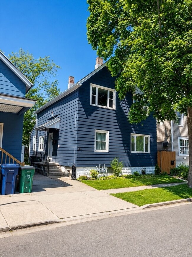 Photo - 44 Lowell Pl