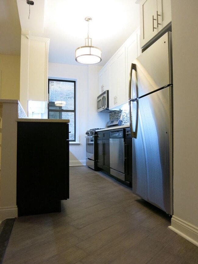 Photo - 1 Broadway Ter Apartments Unit 1D