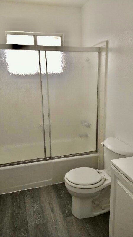 3500 Rainbow Ln
