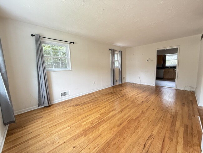 Photo - Updated Duplex in Prime Location with Ample Outdoor Space