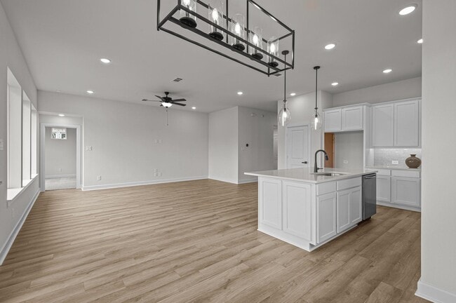 Photo - 29626 Cedar Elm Wy