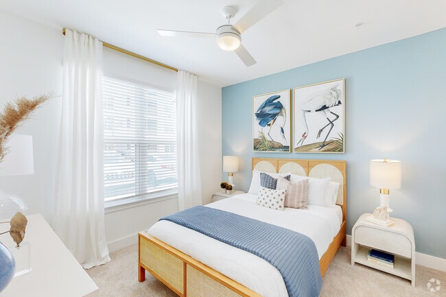 2BD 2BA 1,047SF B1A